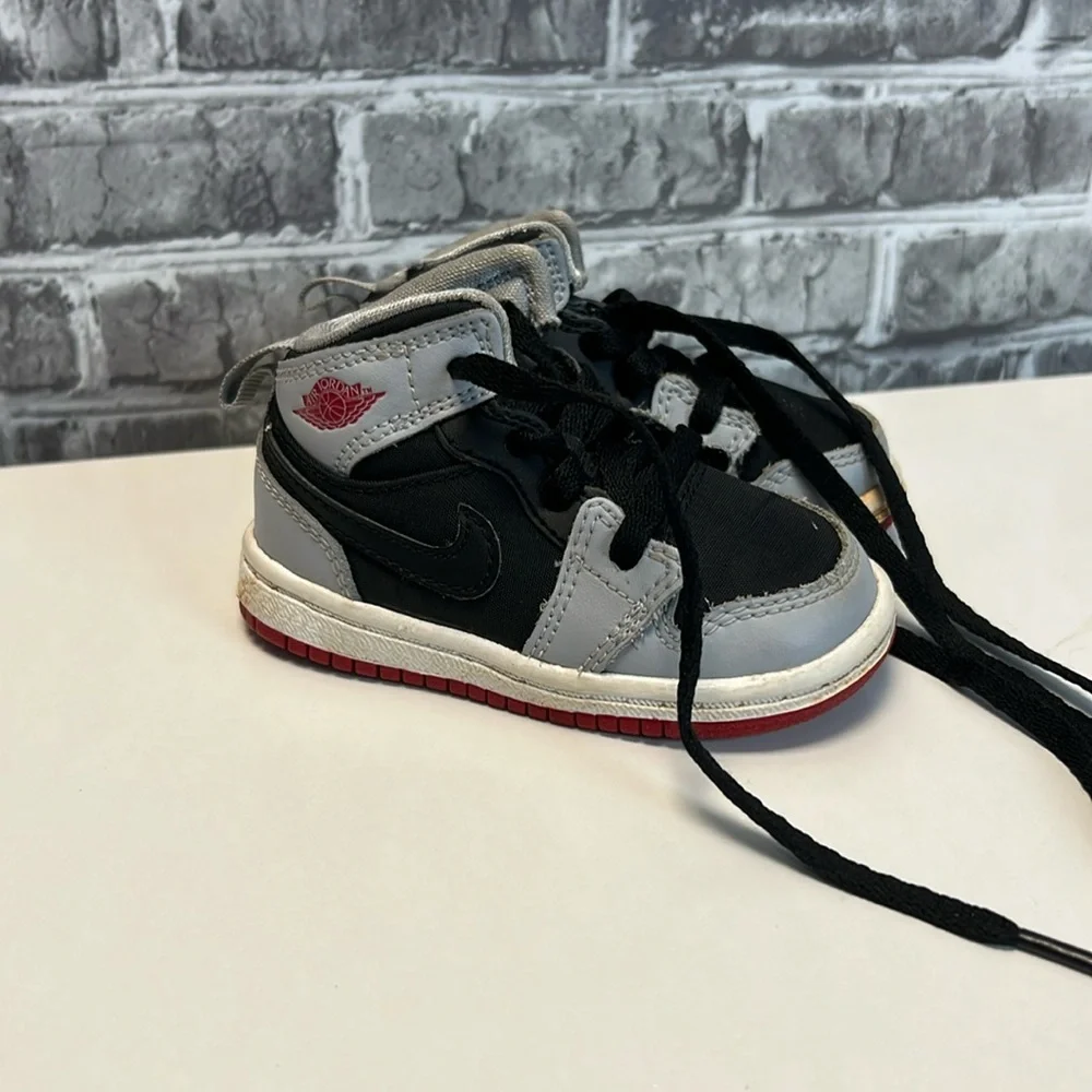 Nike air Jordan shoes‎